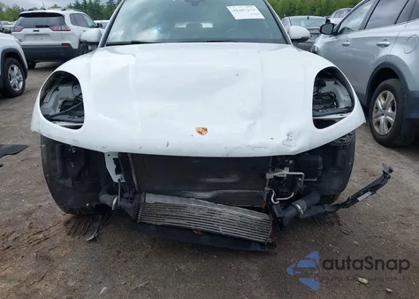 2020 Porsche Macan from USA, damaged, VIN WP1AA2A56LLB10625